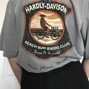 Hilarious HARDLY Davison shirt from Hawaii 🏍😂